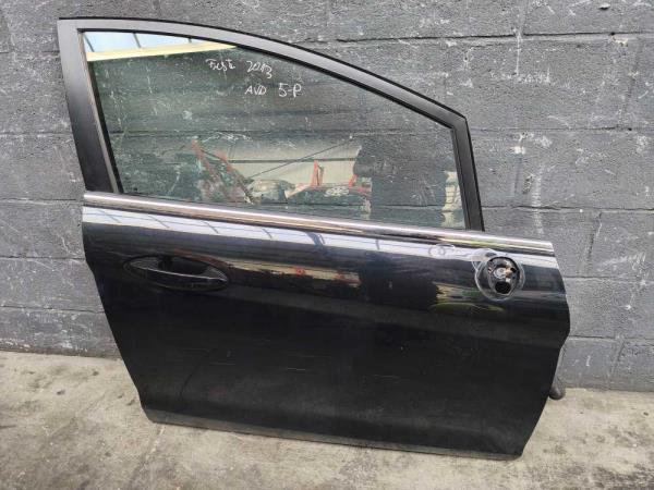 PORTE AVANT DROIT FORD  - Vue 1